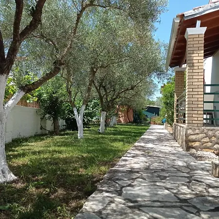 Holiday home Yannis