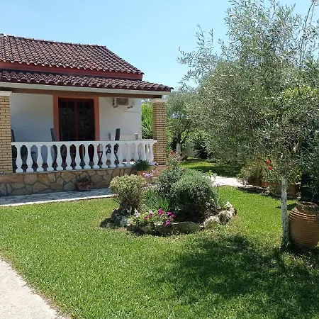 Case de vacanță Yannis
