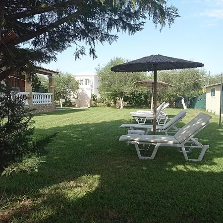 Case de vacanță Yannis Roda (Corfu)